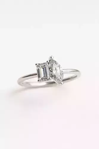 Solitaire engagement rings Model 8113