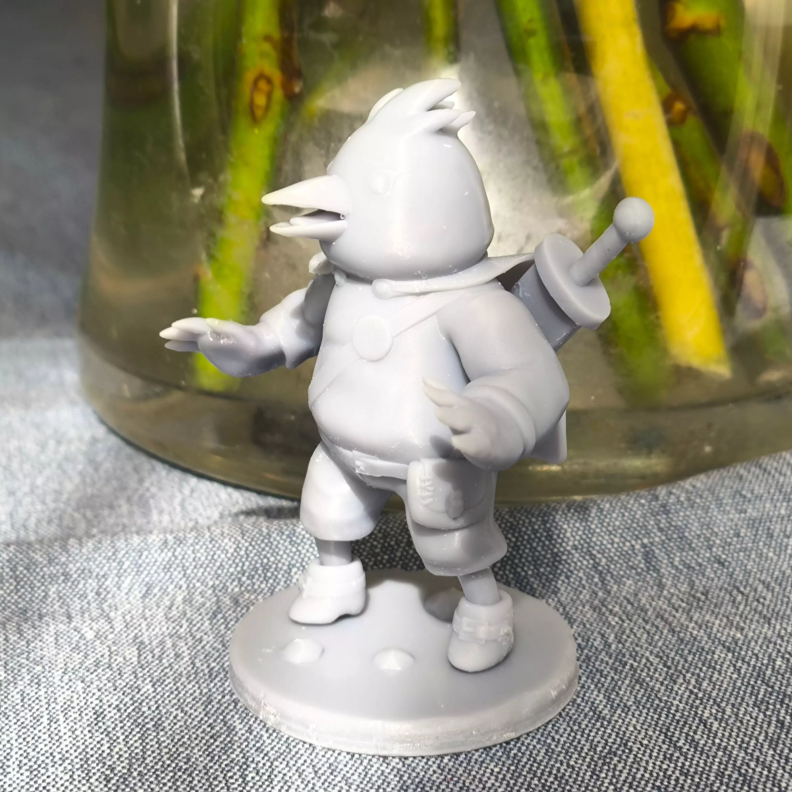  Crow Dude - Adventurer bird with cape and sword 3D print model_5