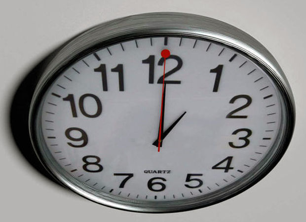 Quartz Wall Clock Blender 2-9 Ready Low-poly 3D model_13