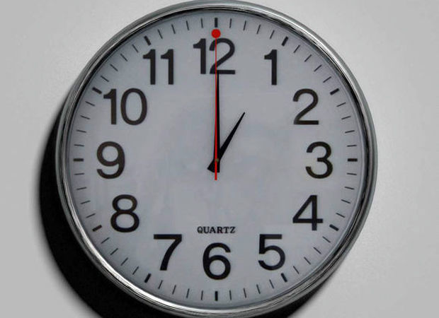 Quartz Wall Clock Blender 2-9 Ready Low-poly 3D model_22