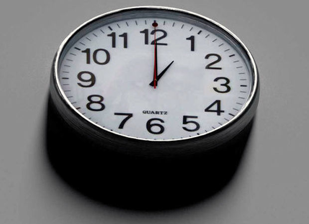 Quartz Wall Clock Blender 2-9 Ready Low-poly 3D model_14