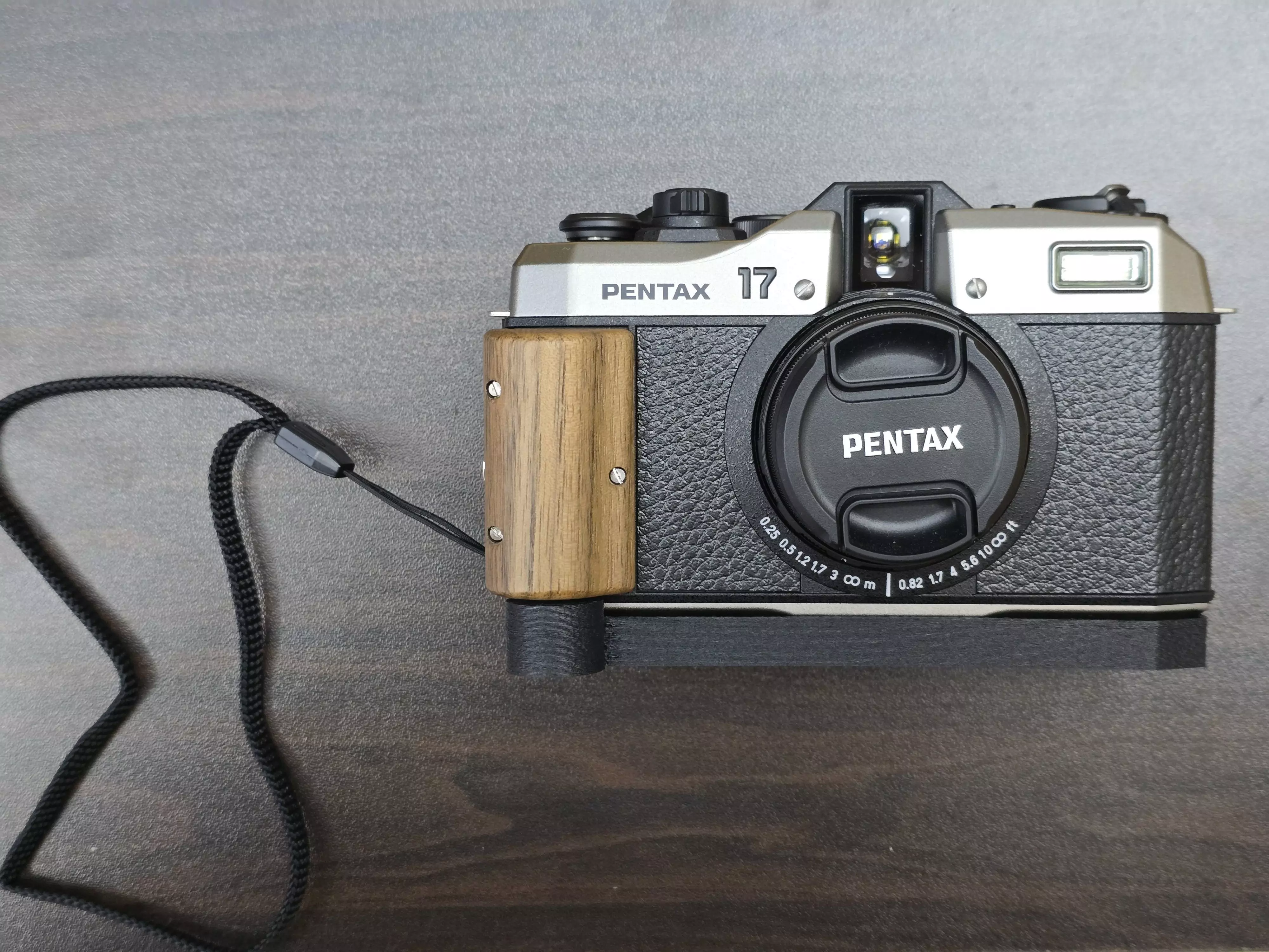 Pentax 17 Bottom Plate 3D print model