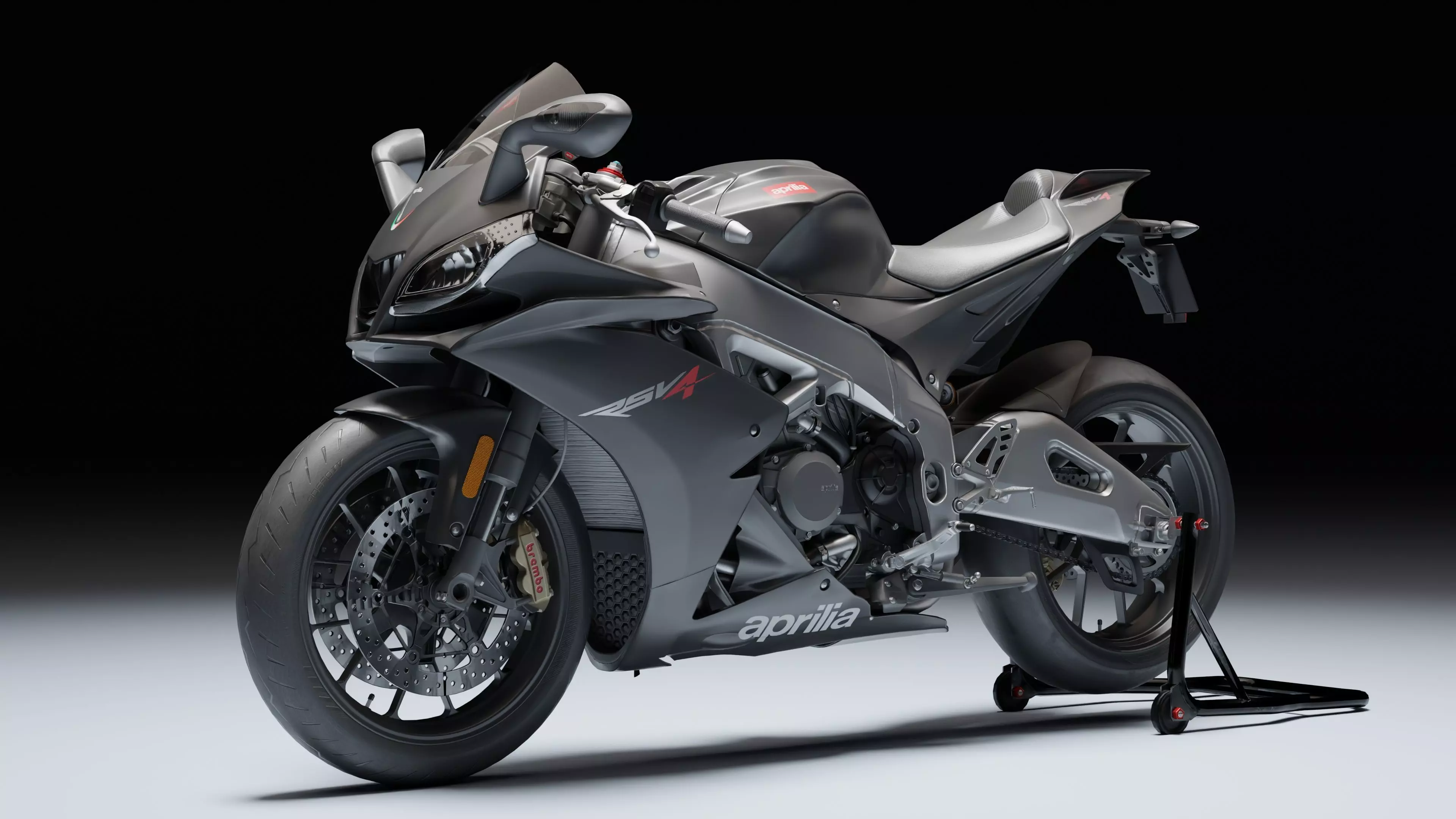 Aprilia RSV4 R 2010 Low-poly 3D model_1