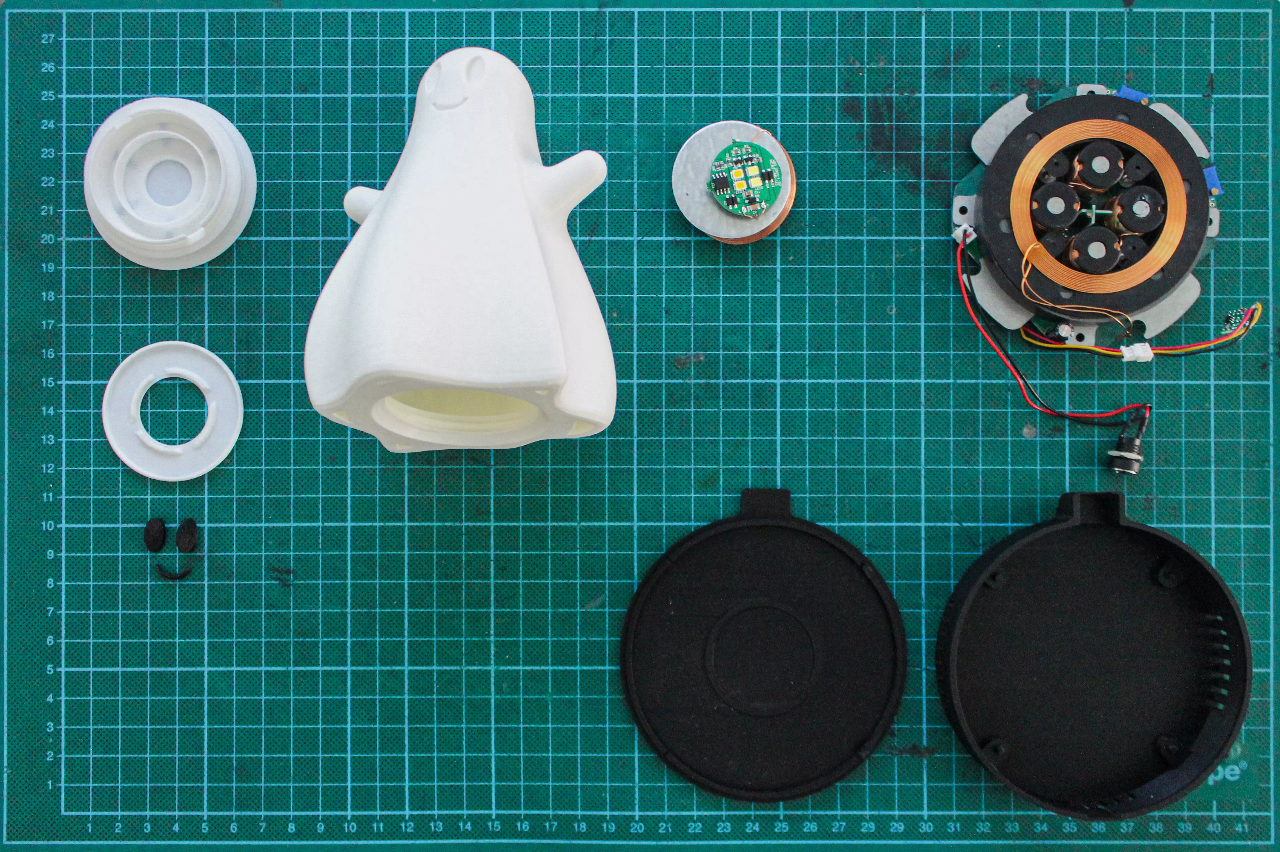 Bob - The Levitating Ghost 3D print model_1