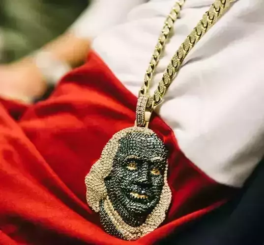 Benjamin Franklin Pendant Diamond Gold