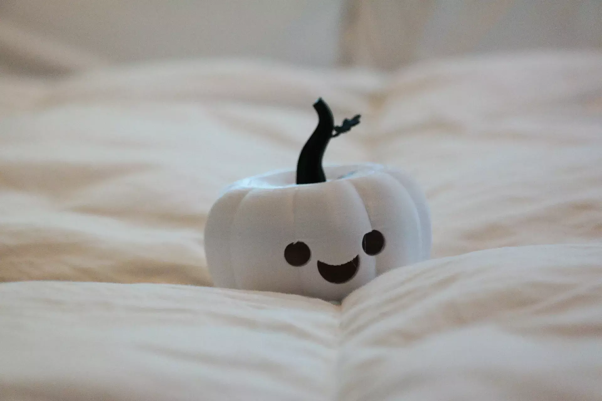 Kawaii Pumpkin Tea Light Lamp STL 3D print model_1