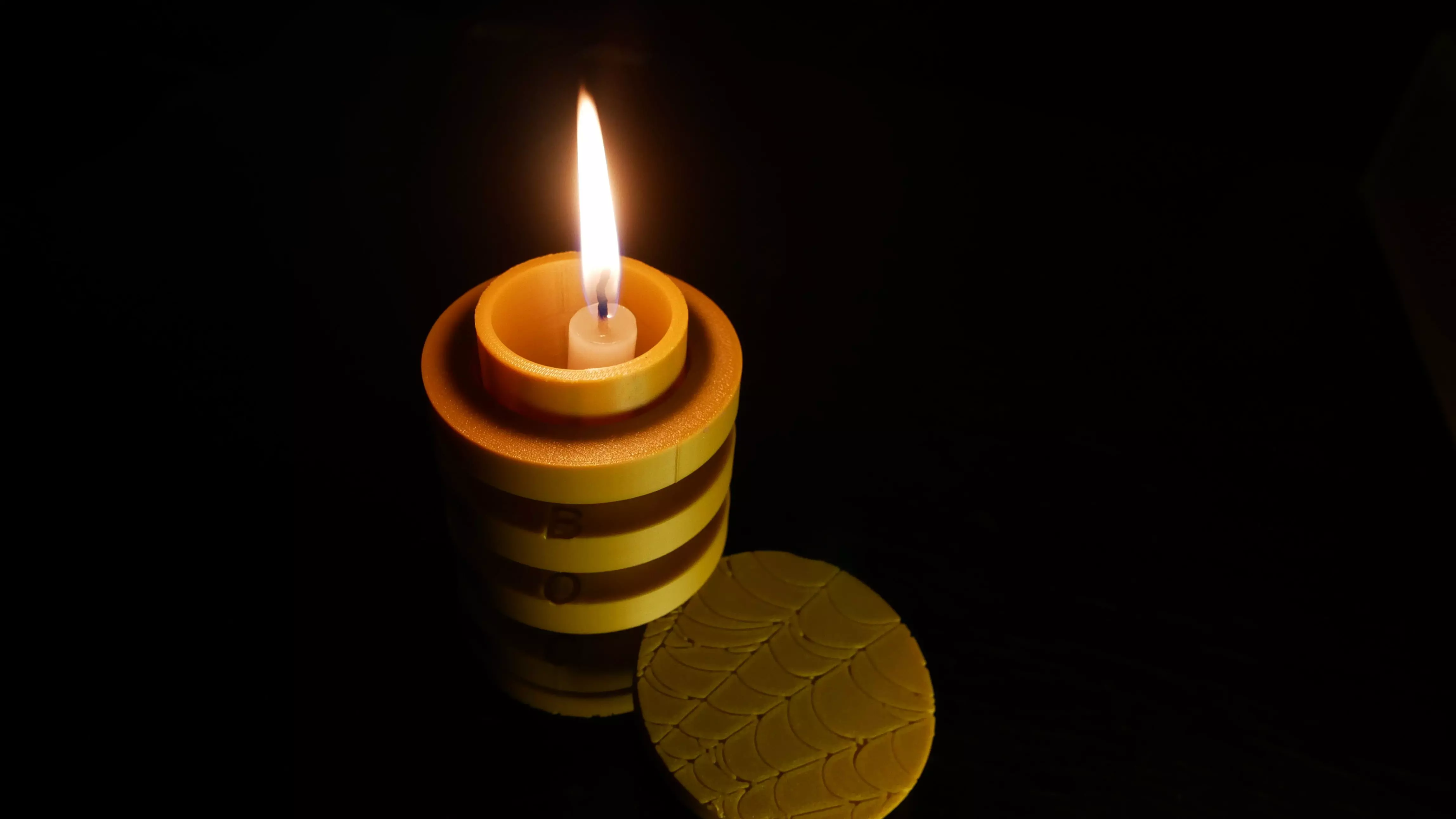 Printable cryptex halloween theme candle holder Free 3D print model_2