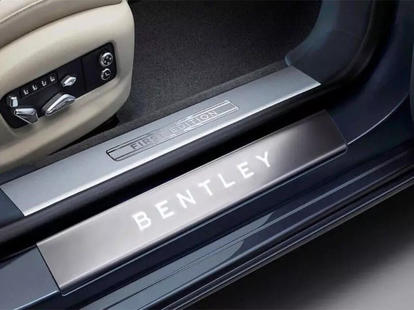 Bentley Flying Spur Luxury Sedan 3D Model Low-poly 3D model_5