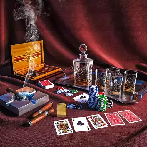 Gentelmen set cigars in wooden box