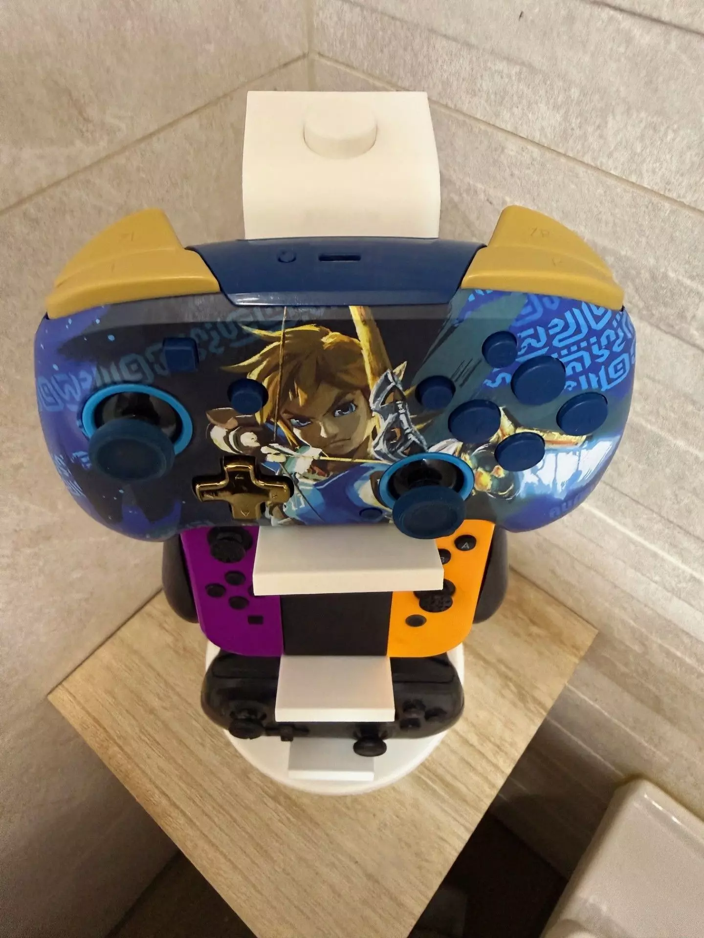 Universal Printable Controller Stand Two Size Versions 3D print model_14