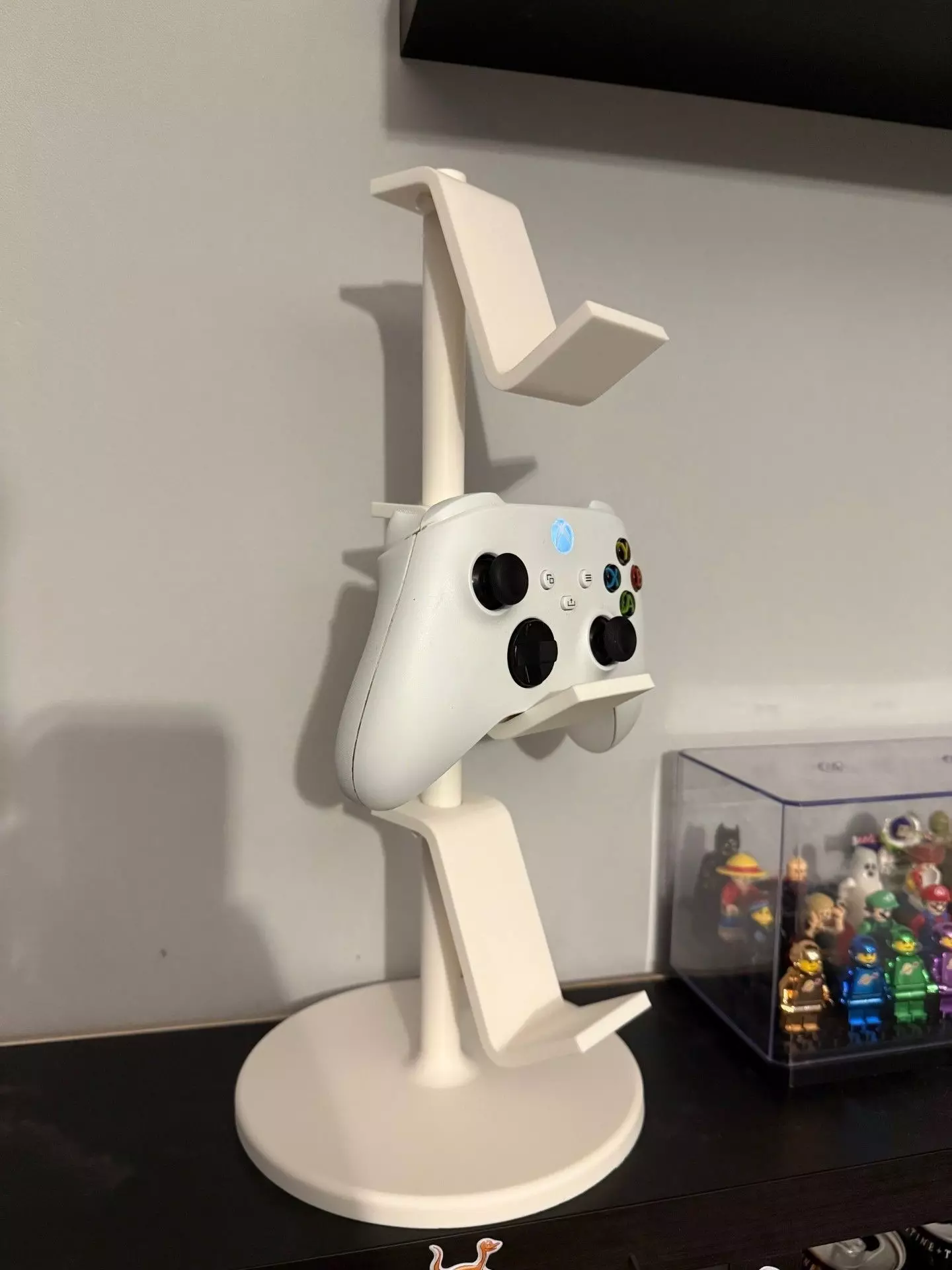 Universal Printable Controller Stand Two Size Versions 3D print model_11