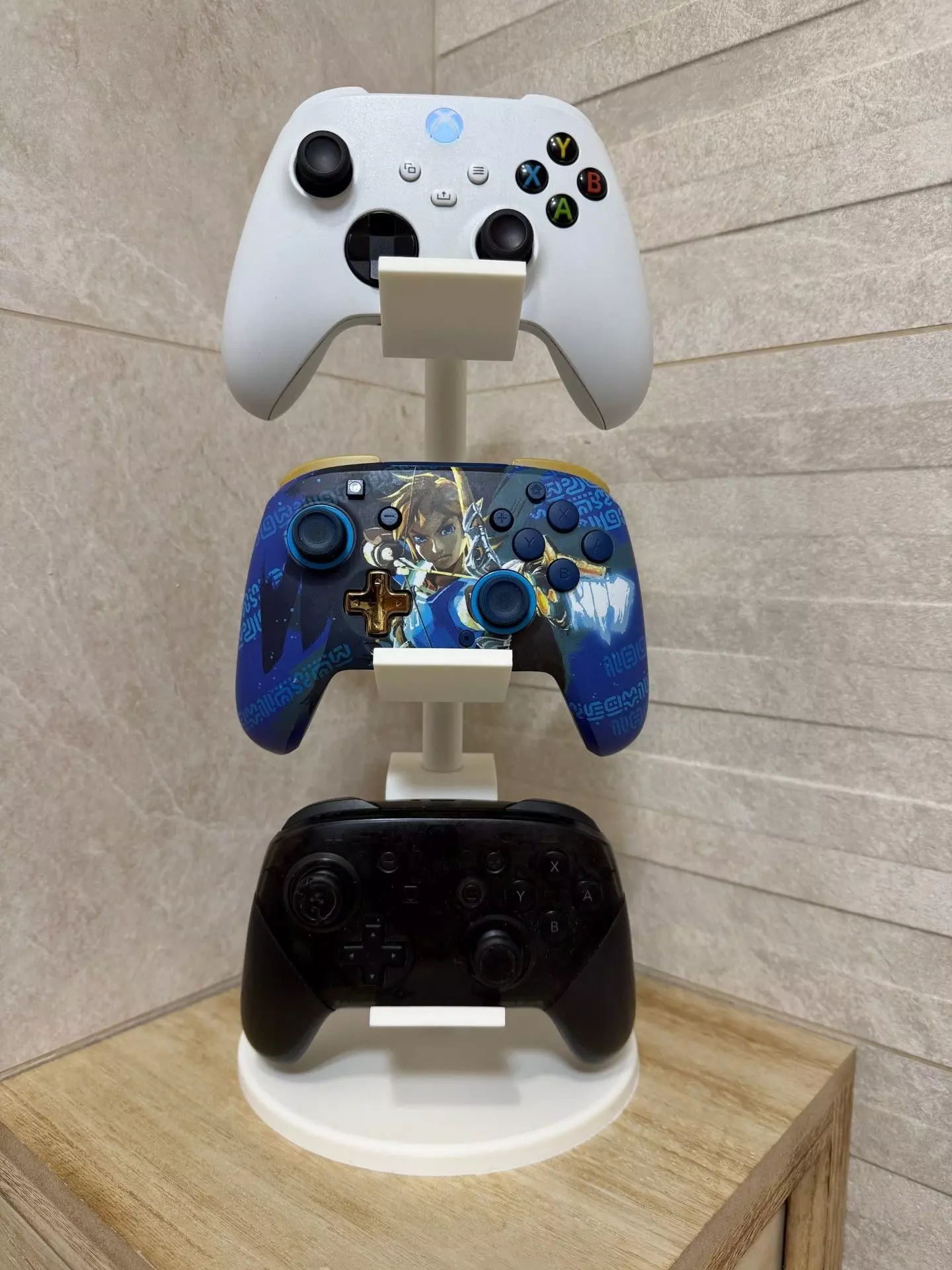 Universal Printable Controller Stand Two Size Versions 3D print model_16