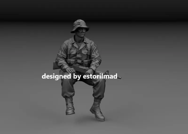 AMERICAN SOLDIER SITTING RESTING M113 V3 3D print model