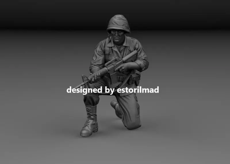 AMERICAN SOLDIER SITTING RESTING M113 V5 3D print model