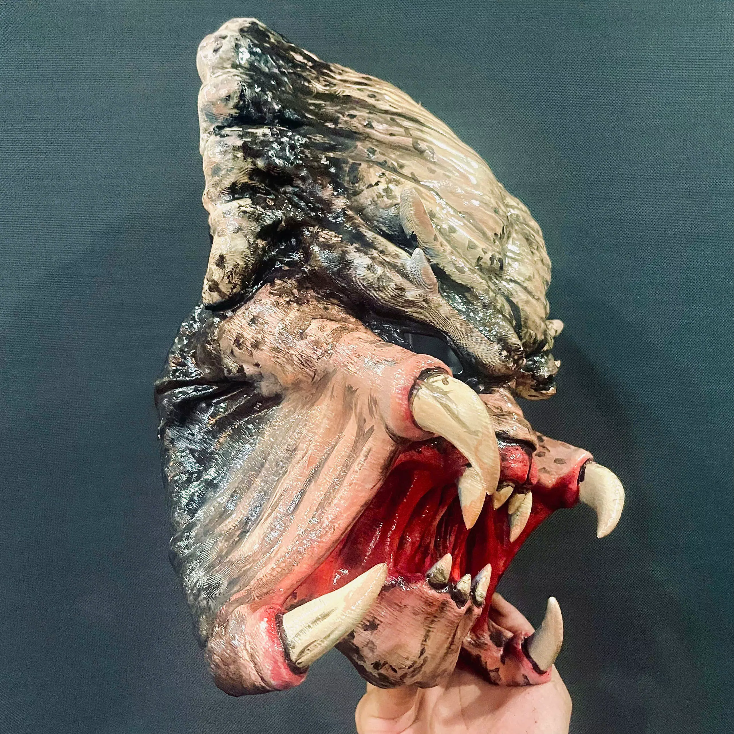 The Predator Mask Decor Wearable - Halloween cosplay 3D print model_6