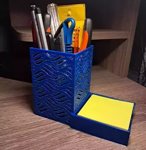 Pen Holder