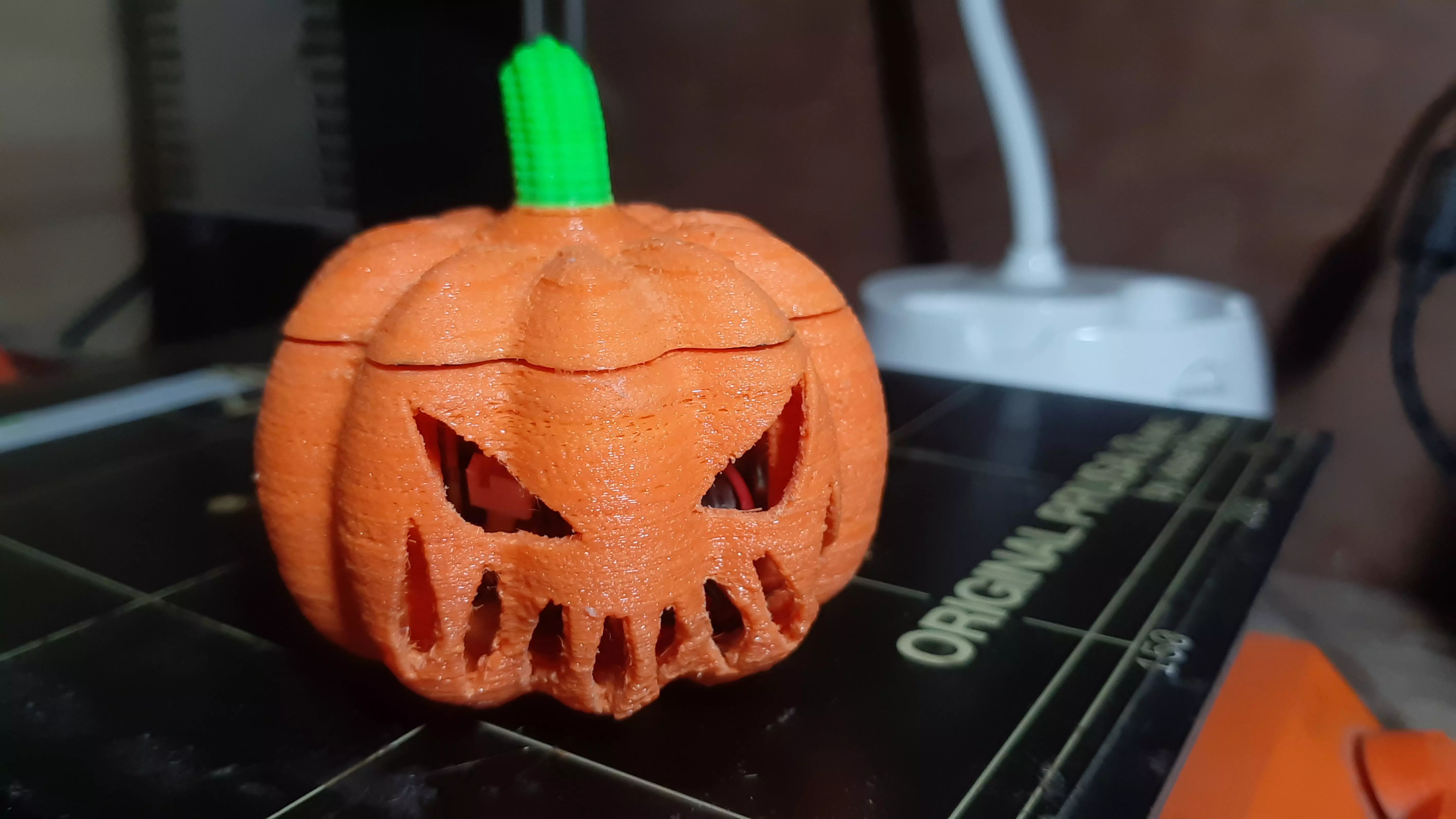Halloween Version Bluetooth Speaker 3D print model_3