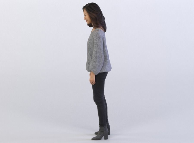 Mei 0326 Woman in a sweater