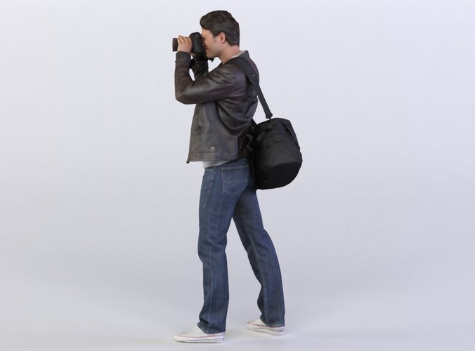 Luke 0099 Man taking a photo