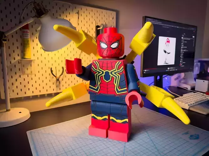 The Iron Spider Modular Figure