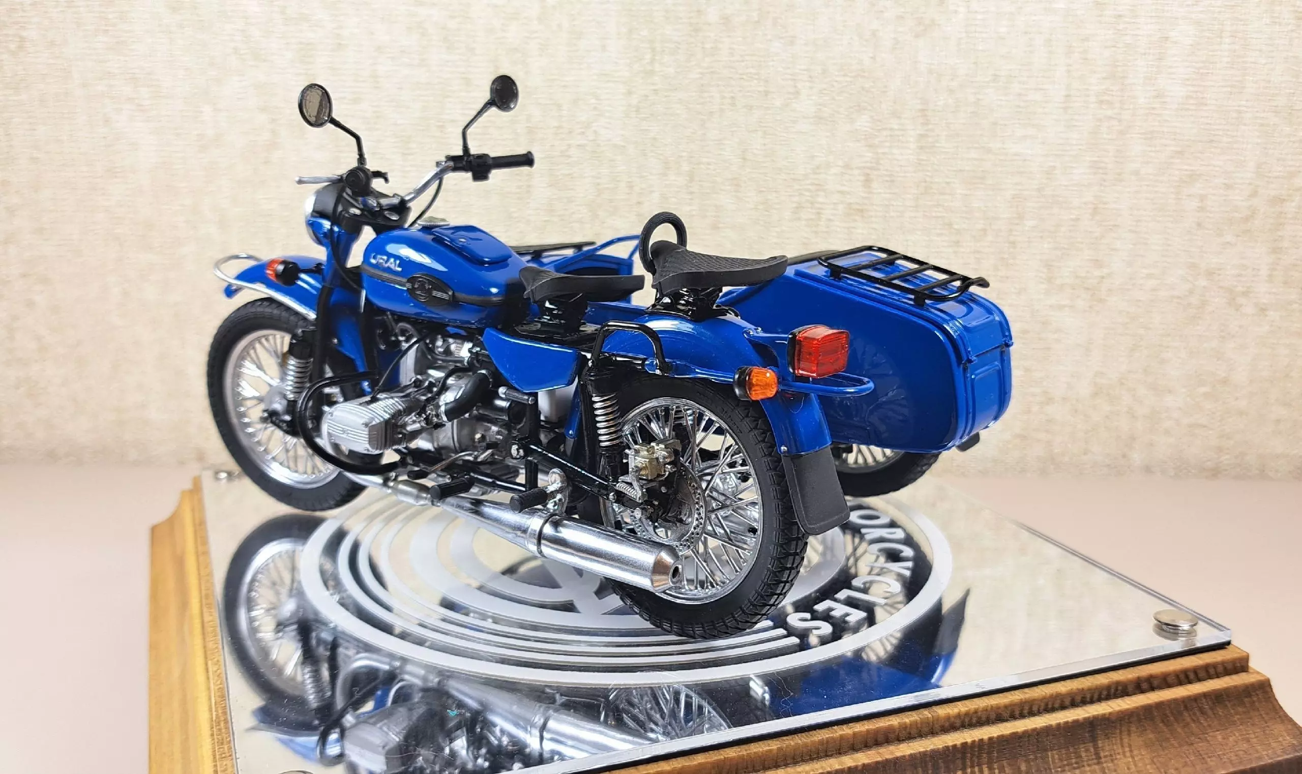 Sidecar Ural Gear Up - 12 scale 3D print model_2