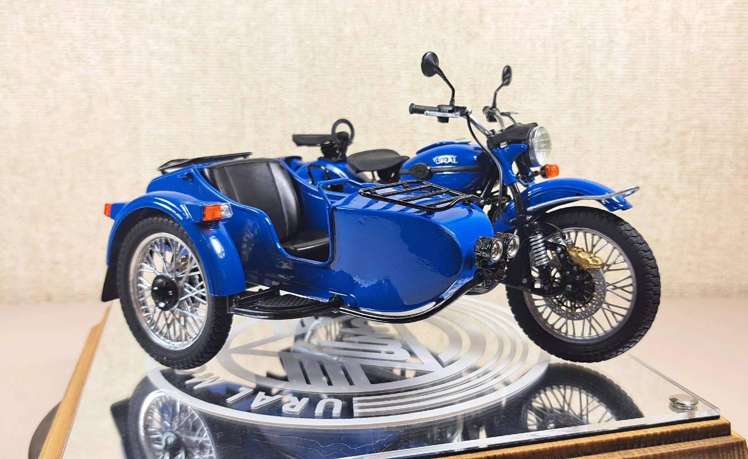 Sidecar Ural Gear Up - 12 scale 3D print model_0