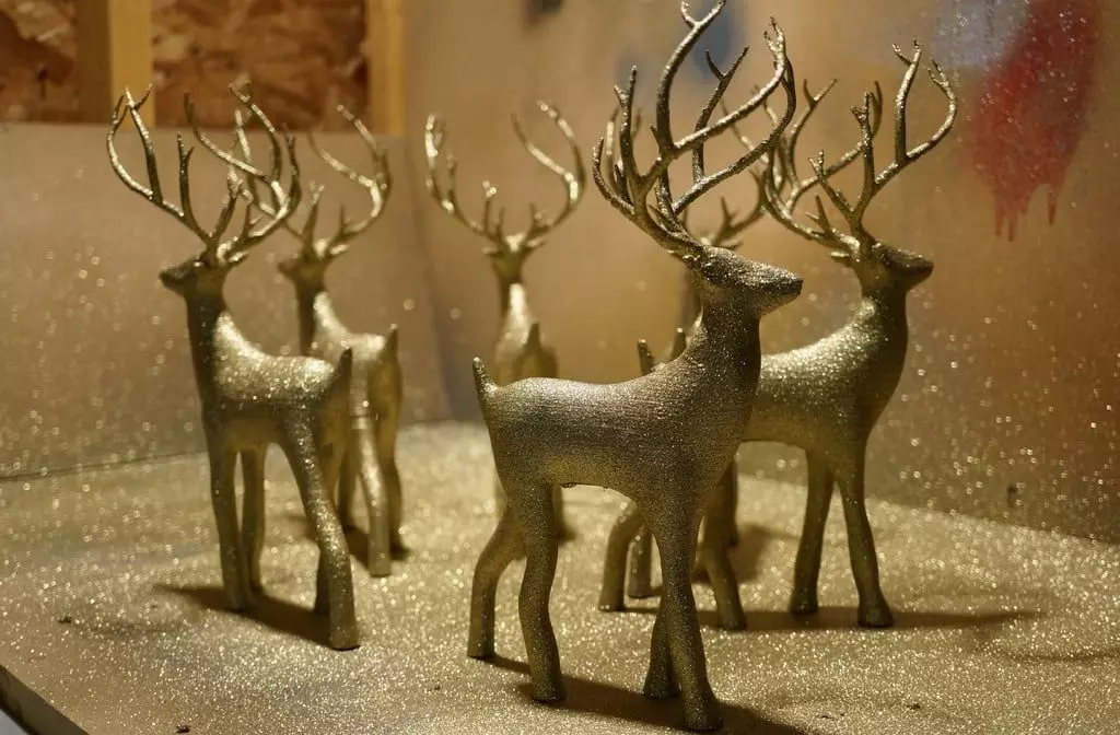 Holiday Christmas Deer 3D Printable Festive Decoration STL File 3D print model_0