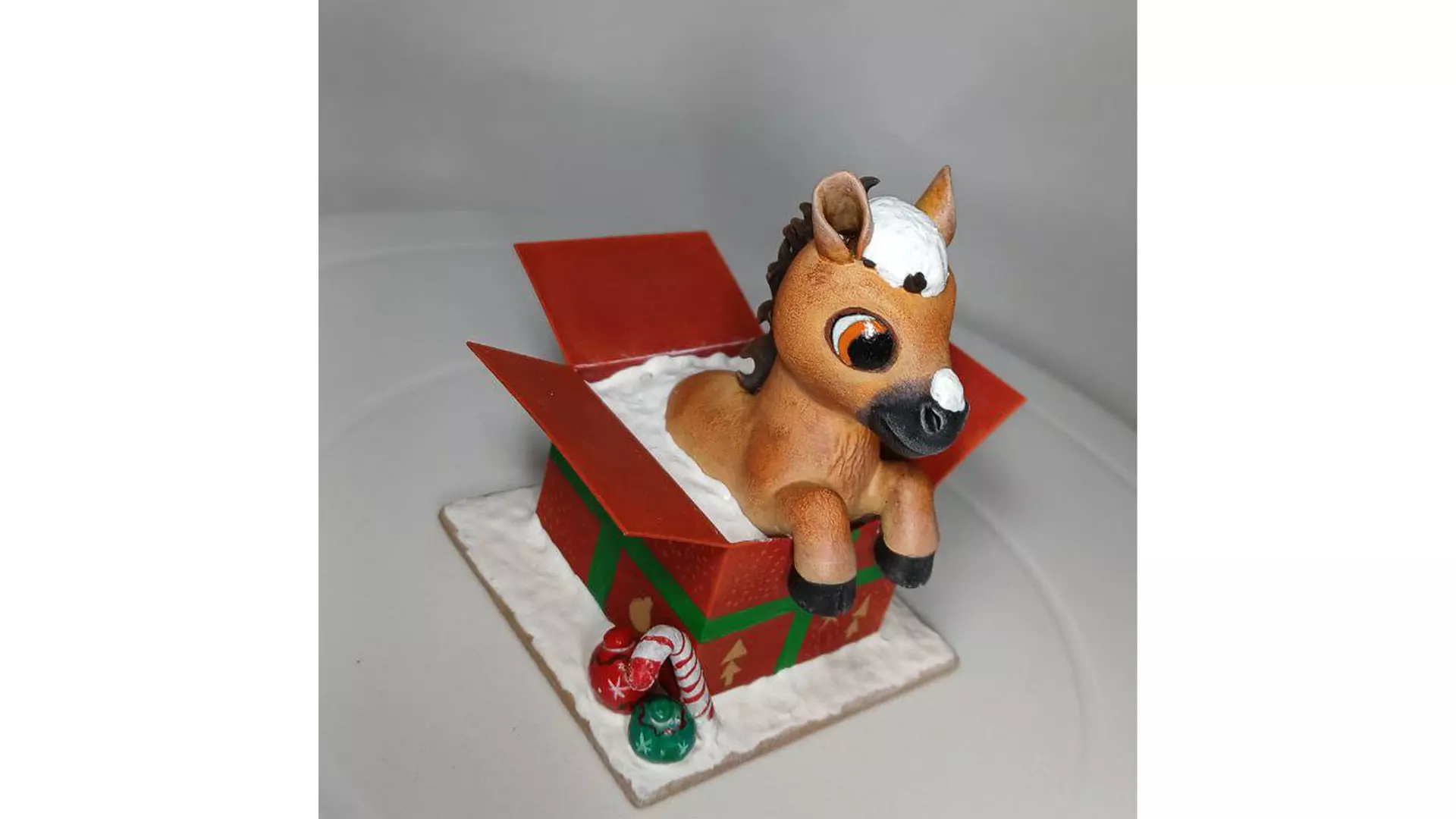 Baby Horse in the gift box 3D Printable 3D print model_2