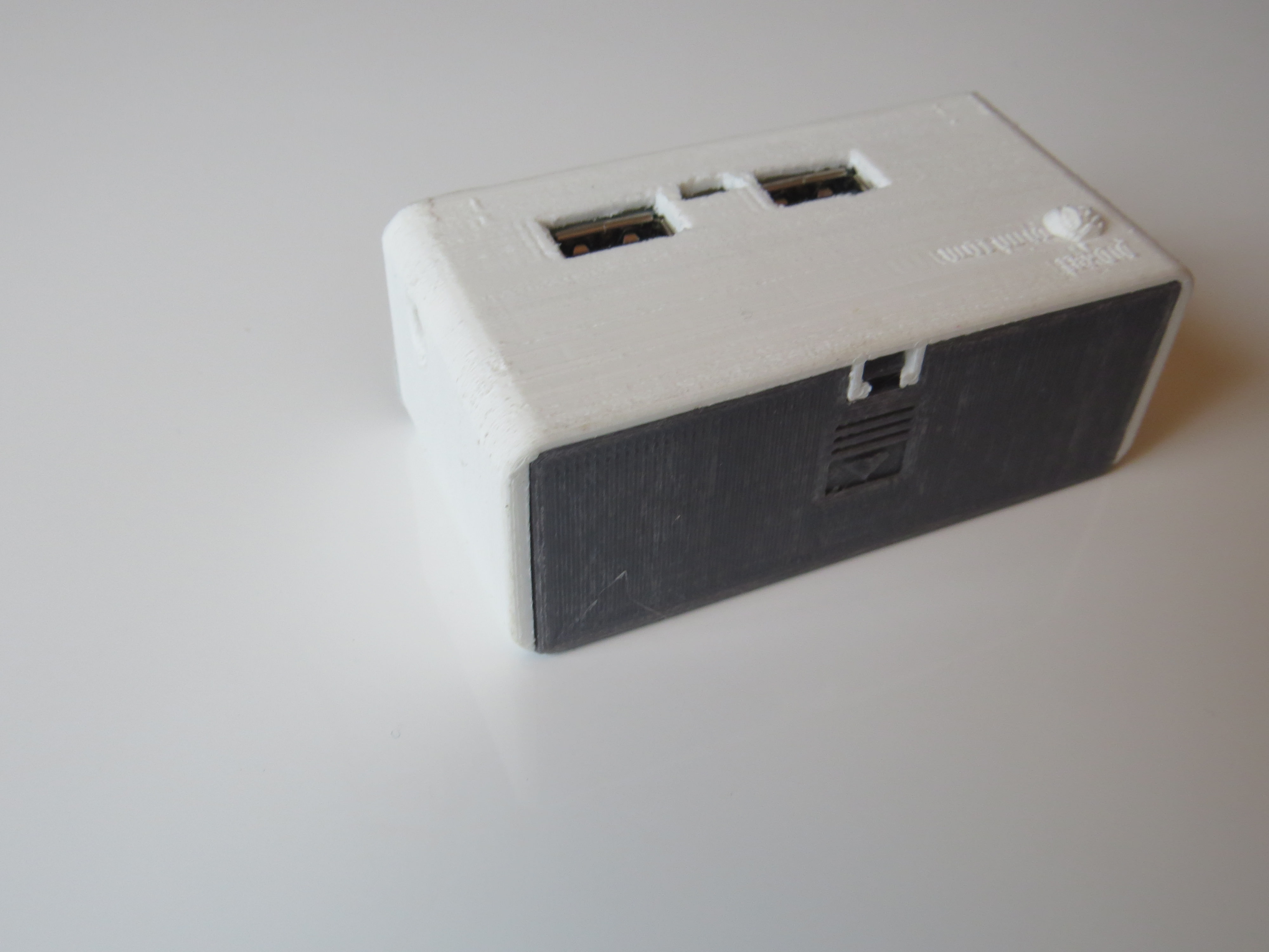 USB Backup Powerbank Free 3D print model_5