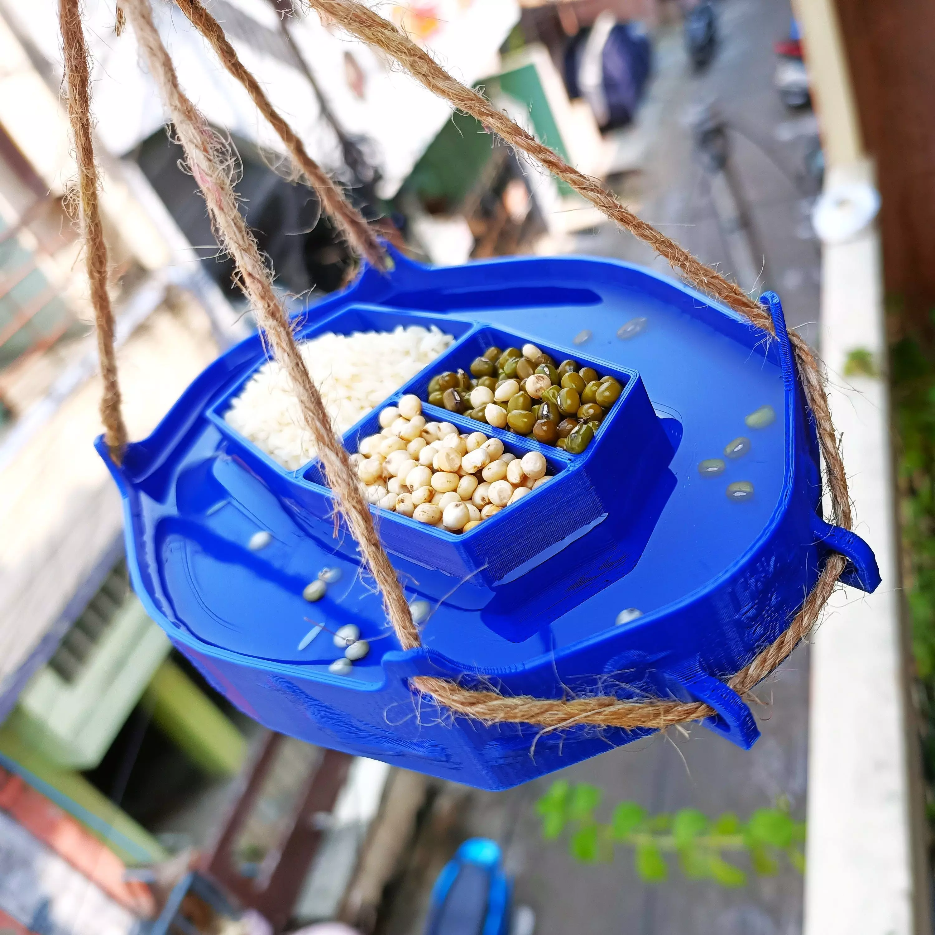 Ant Proof Outdoor Bird Squirrel Feeder aerodynamic 8models 3D print model_12