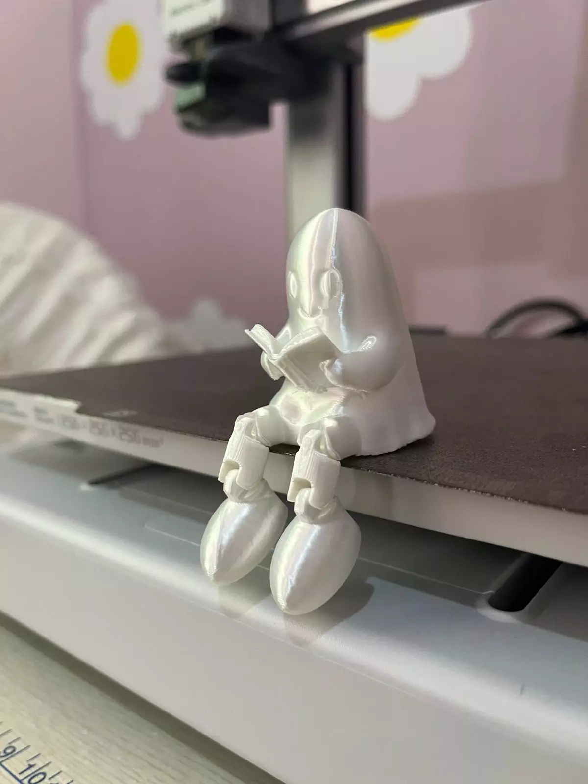 Reading Ghost with Flexi Legs 3D Printable Model STL File 3D print model_5