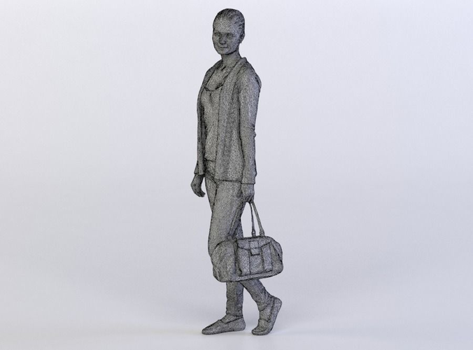 Pamela 0110 Woman carrying a bag