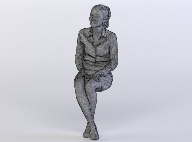 Petra 0136 Woman sitting, looking up