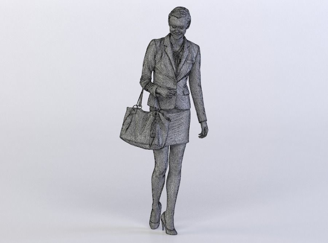 Stephanie 0481 Woman carrying a bag