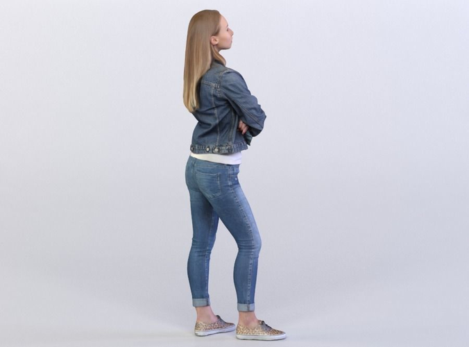 Tilda 0008 Woman in a denim jacket, arms folded