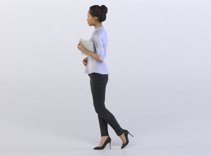 Mei 0380 Woman holding a tablet