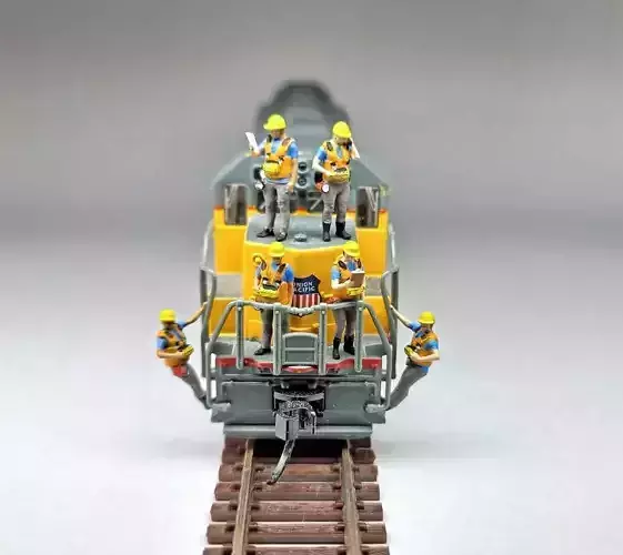 HO Scale RC Operator Figures