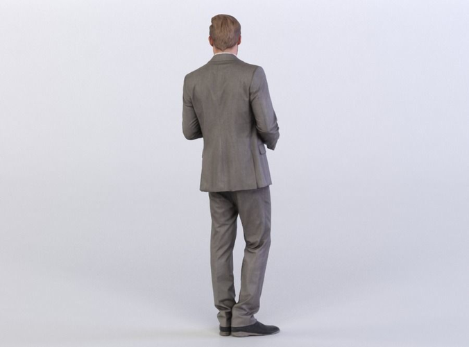 Kent 0403 Man in a suit gesturing