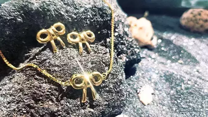 Bow Pendant and Earing 