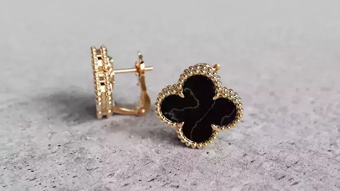 Vintage Alhambra Onyx earrings