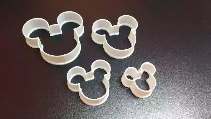 Set of Cookie Cutters Mickeys Head Shape