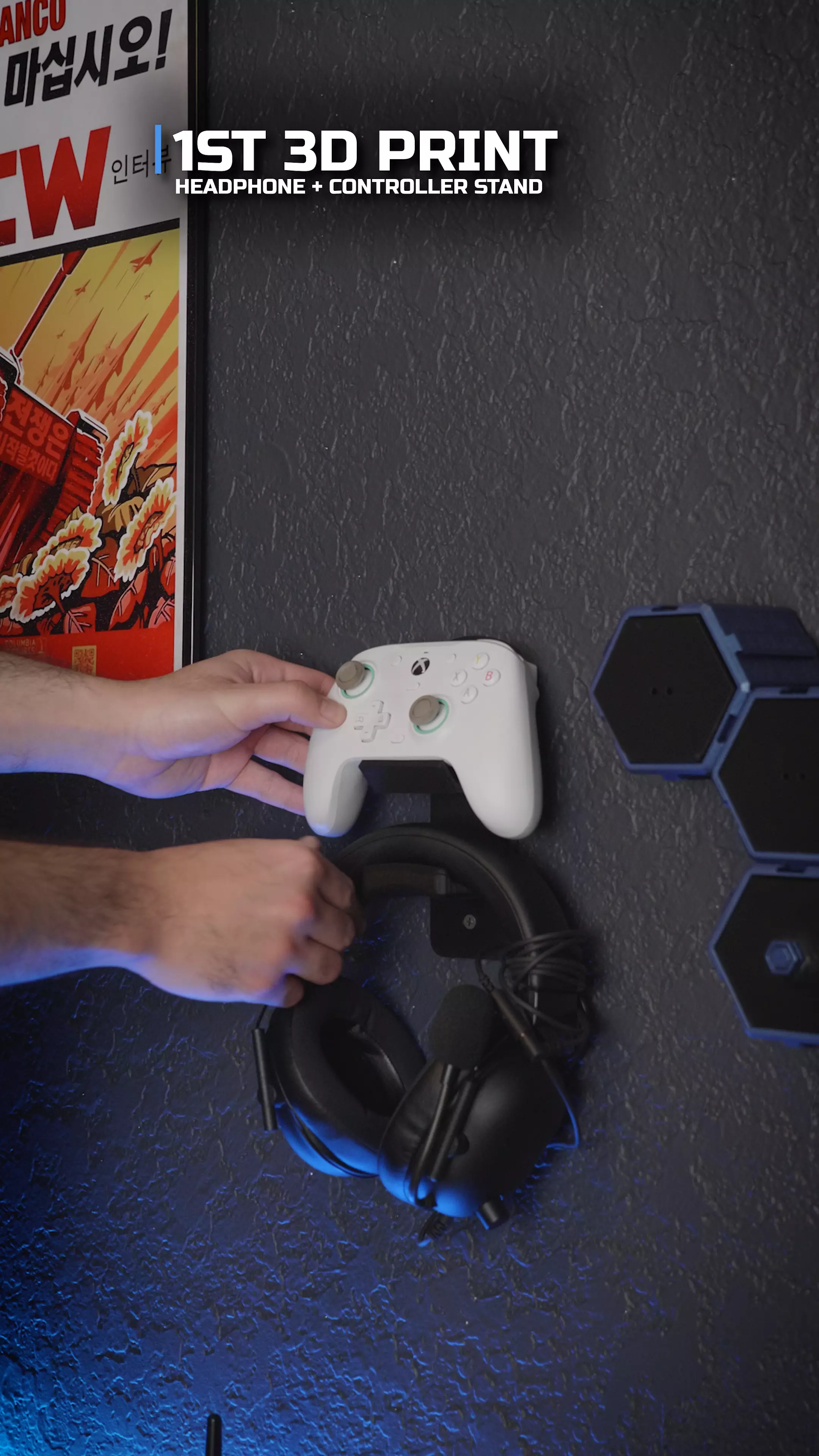 Controller and Headphone Wall Mount Free 3D print model