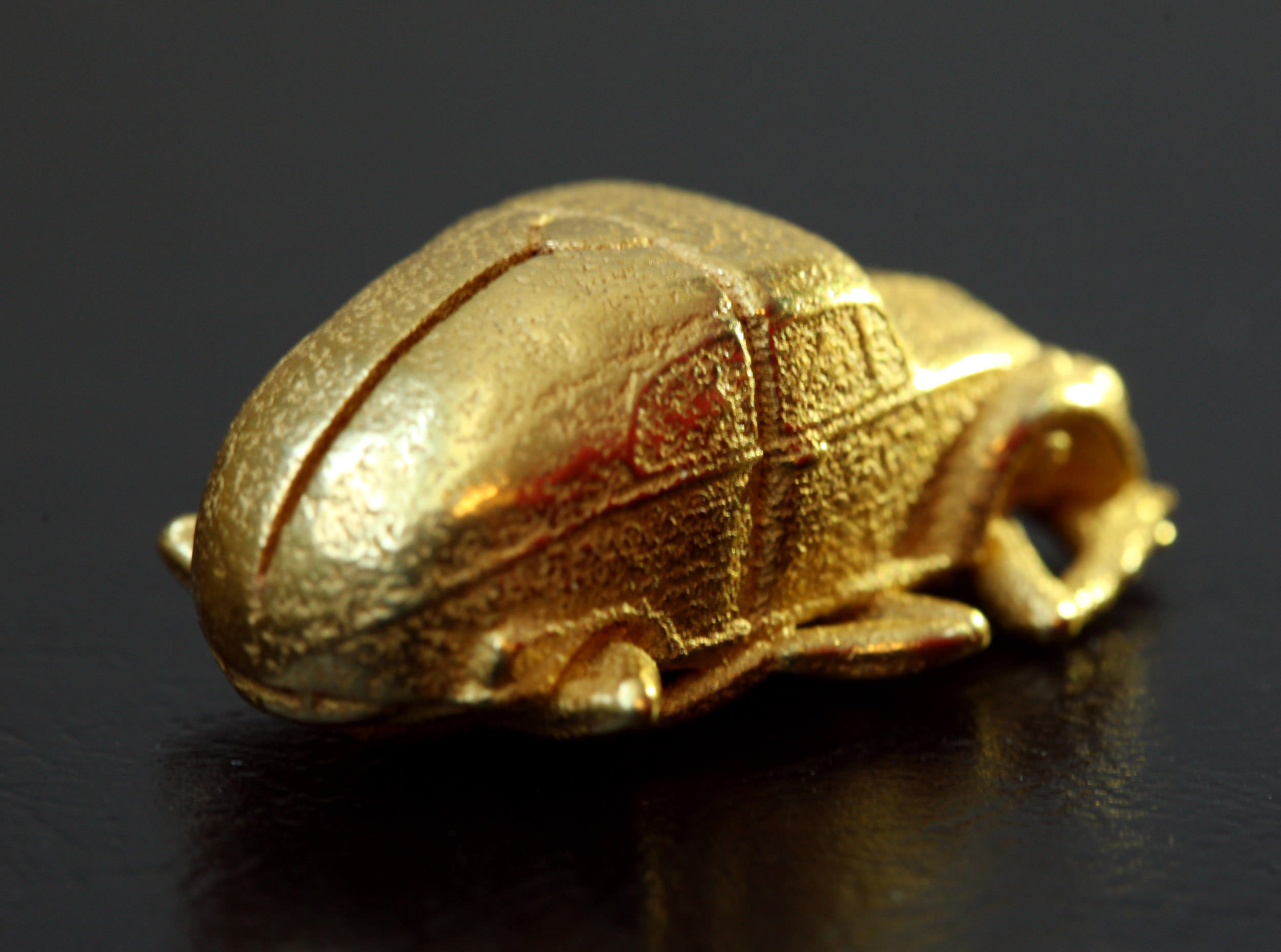 VW Beetle Scarab Pendant 3D print model_2