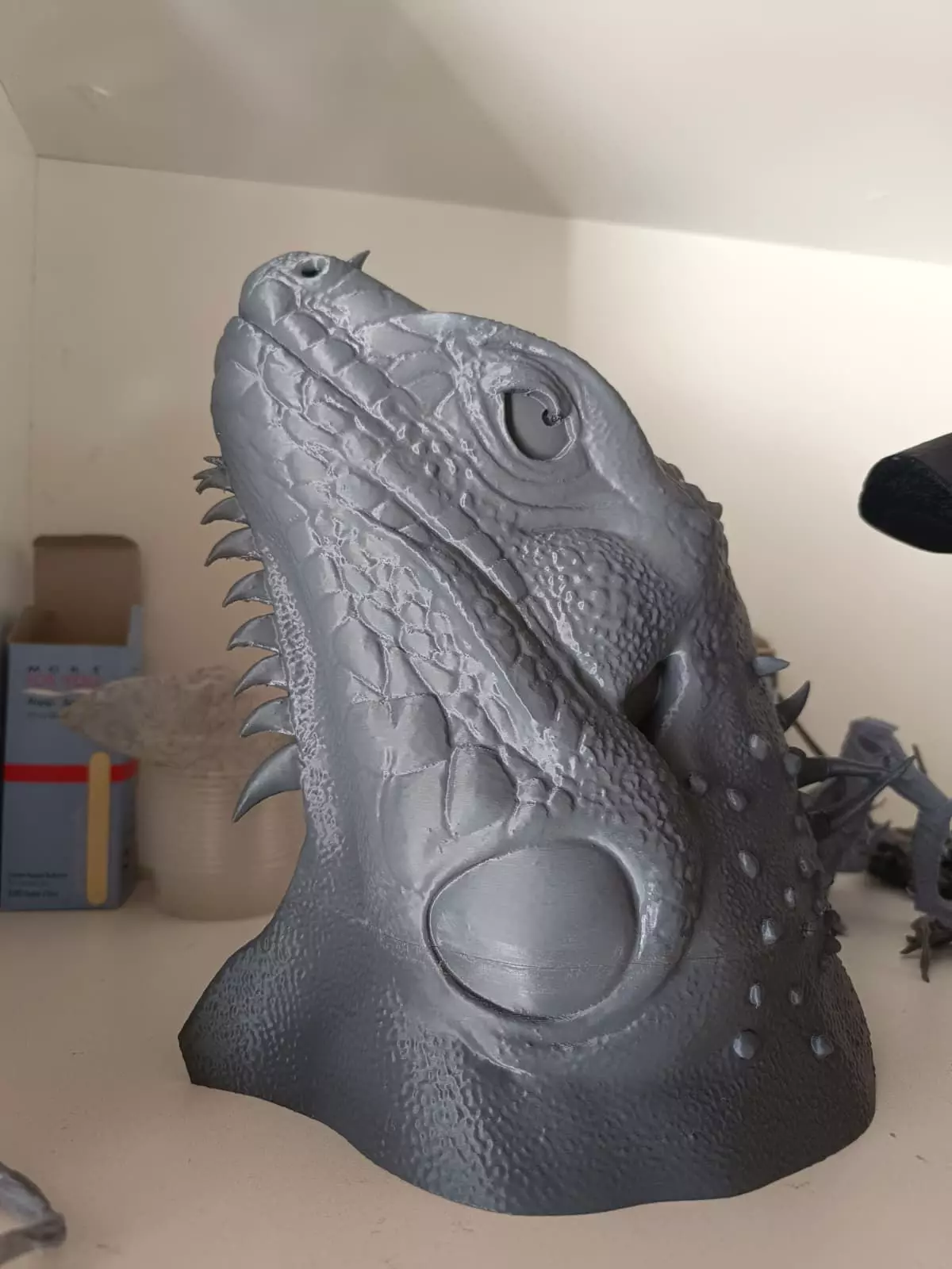 Iguana Head STL Realistic Iguana Bust 3D Printing 3D print model