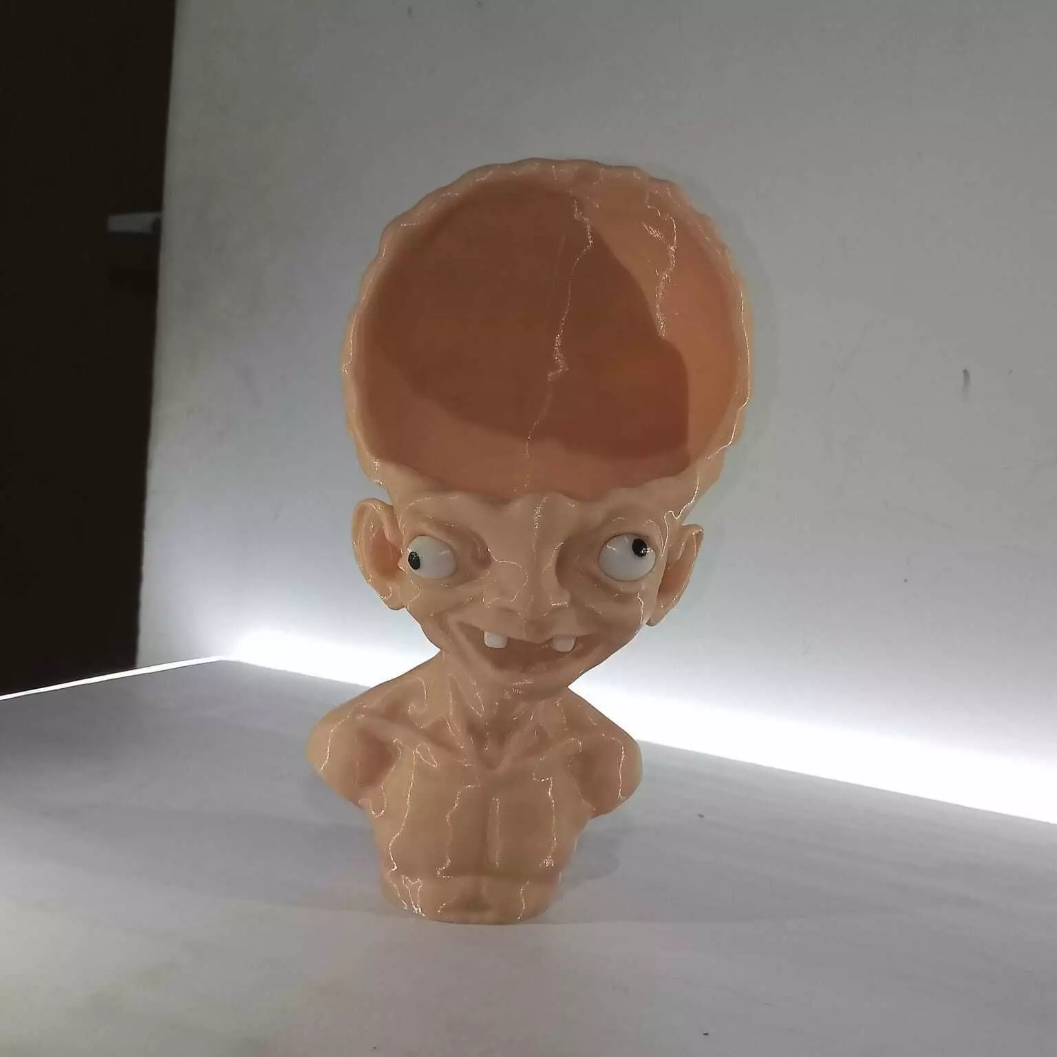 PTlino Esquerdista meme Bust Sculpture 3D print model