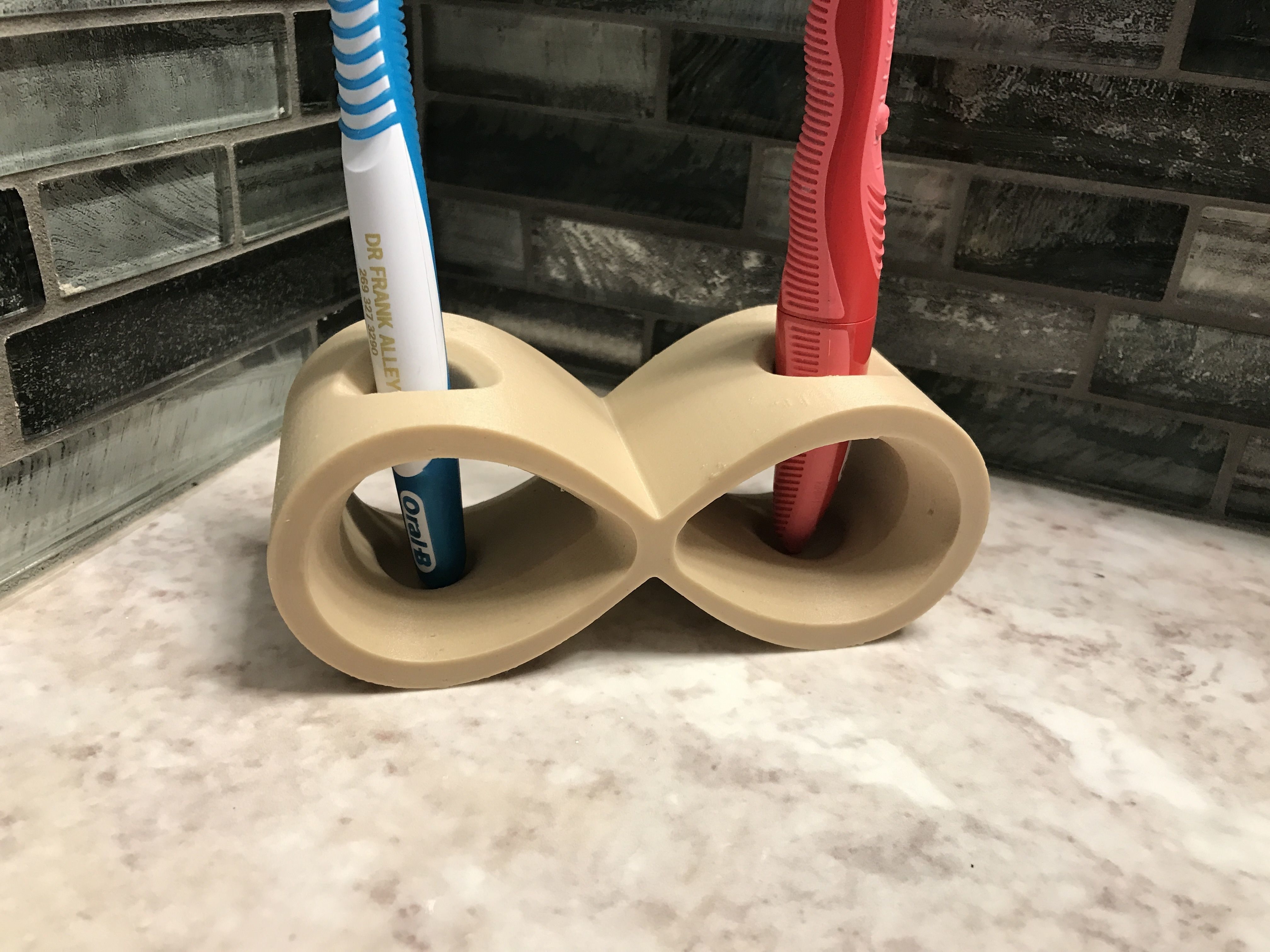 Infiniti Toothbrush Holder 3D print model_3