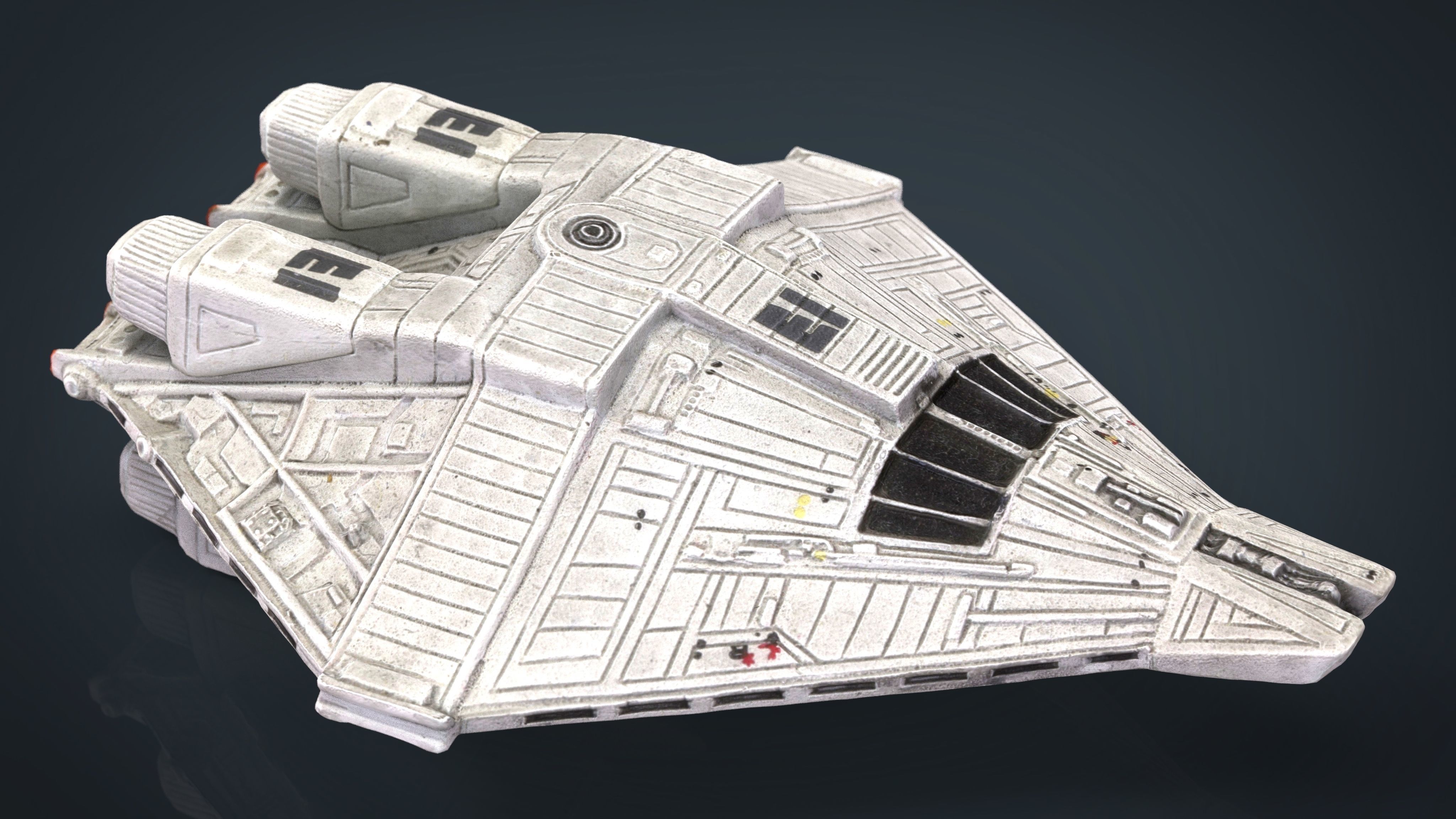Narcissus  Alien shuttle Low-poly 3D model_2