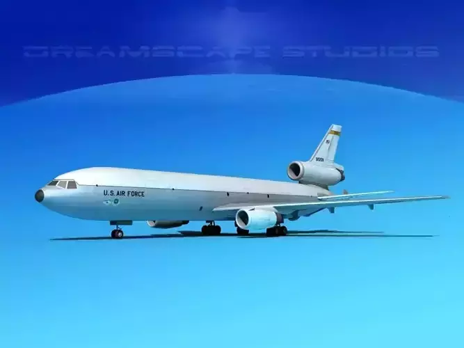 McDonnell Douglas KC-10 USAF 3