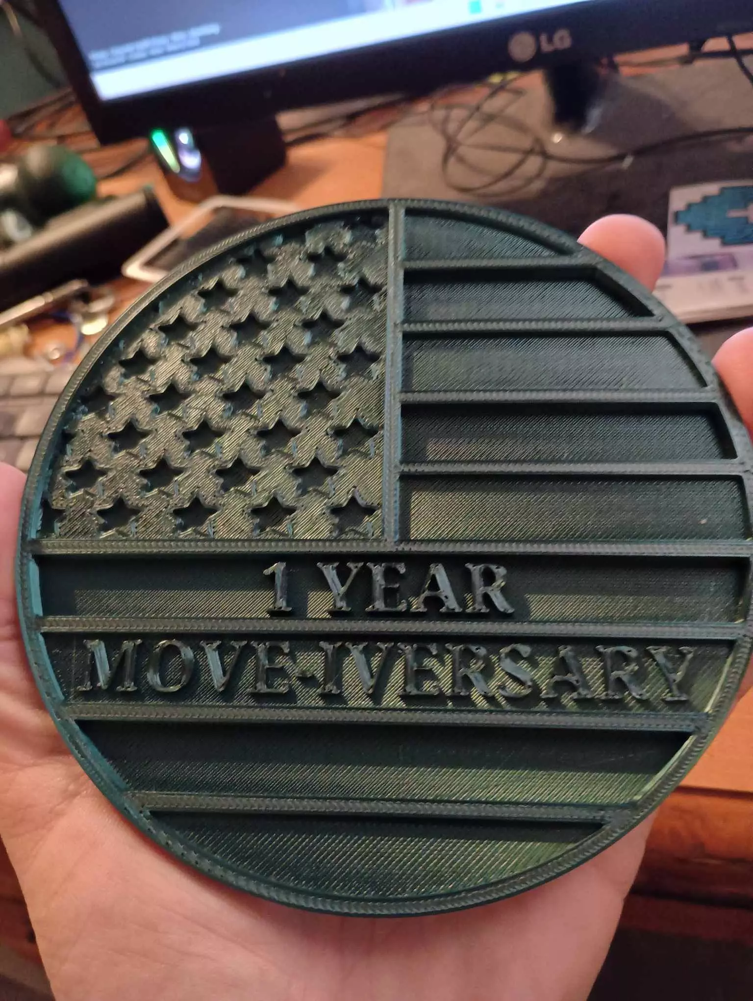 One Year Move-iversary Badge Free 3D print model