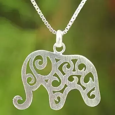 Pendant Elephant
